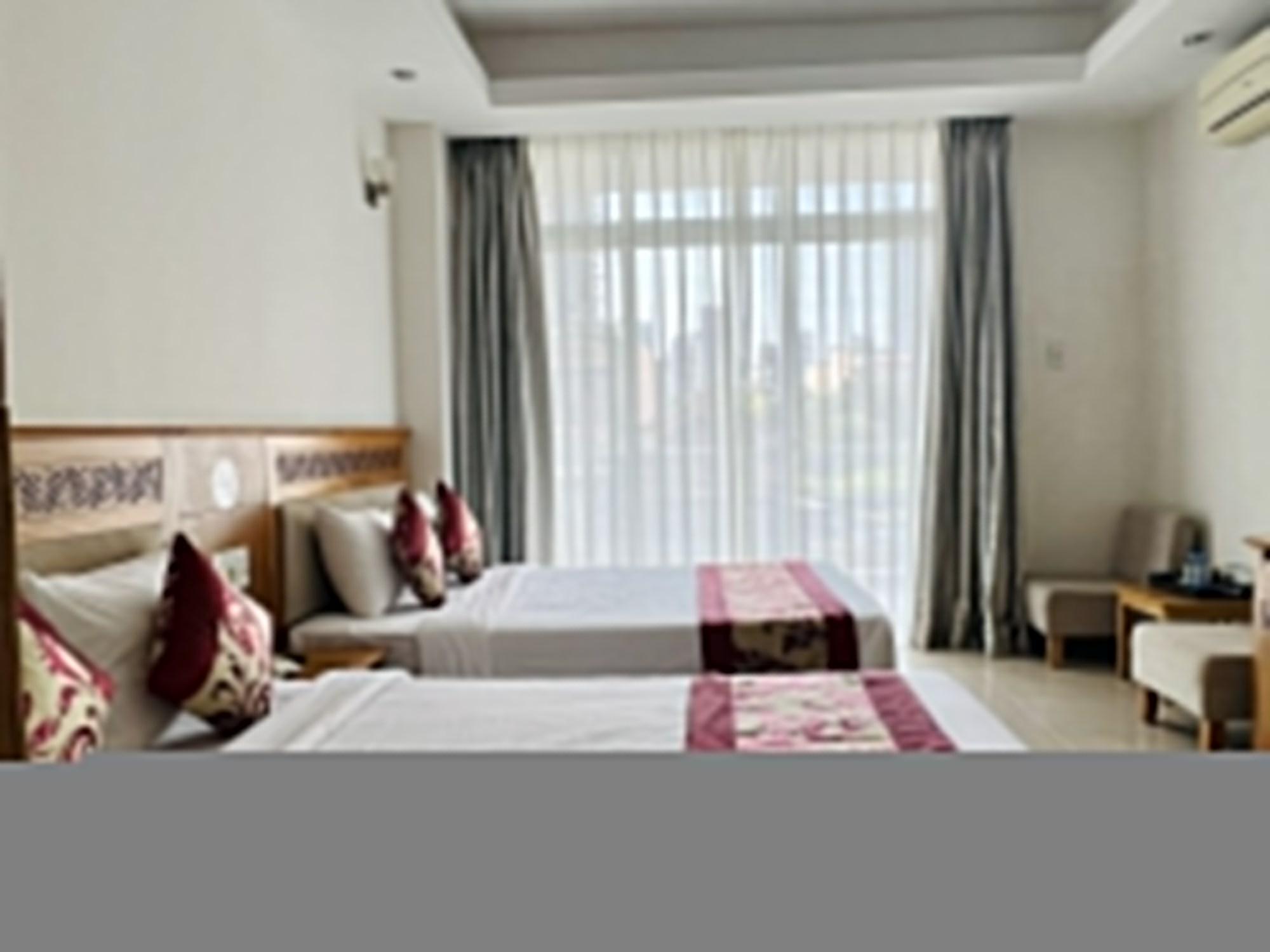 נה טראנג Sophia Sky Hotel מראה חיצוני תמונה