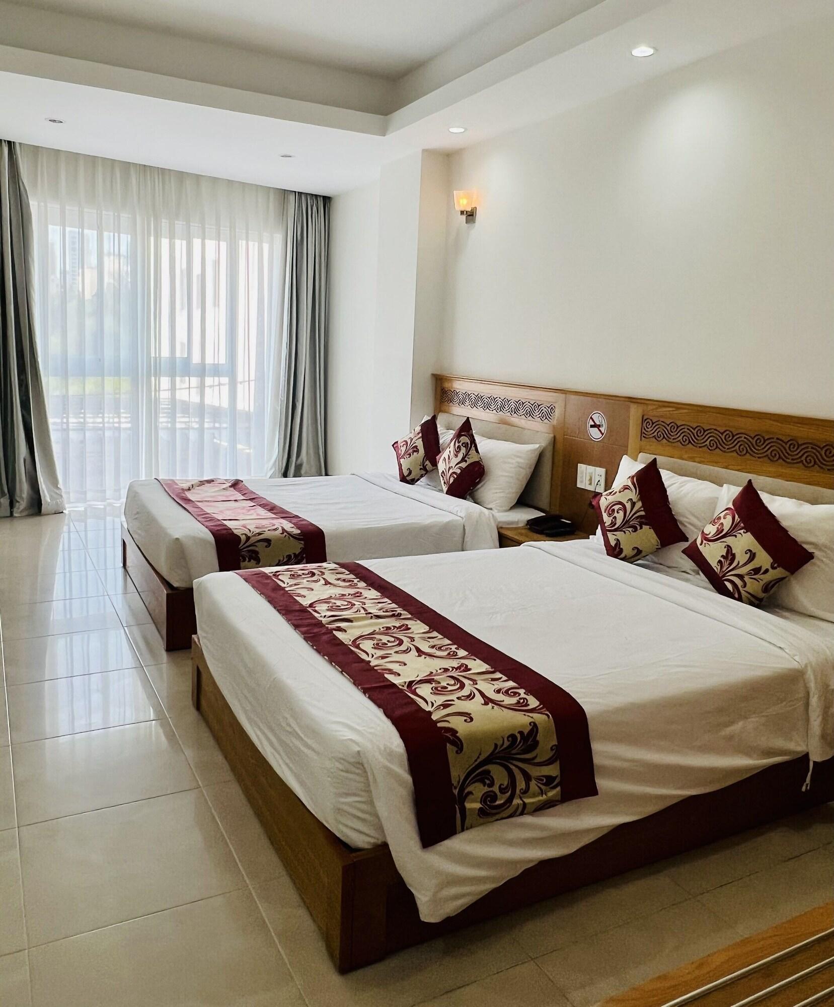 נה טראנג Sophia Sky Hotel מראה חיצוני תמונה